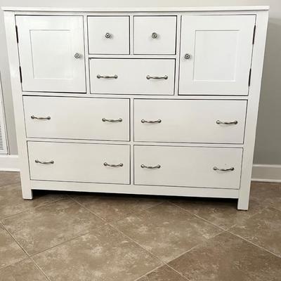 Vtg. White Painted Dresser With Cabinets