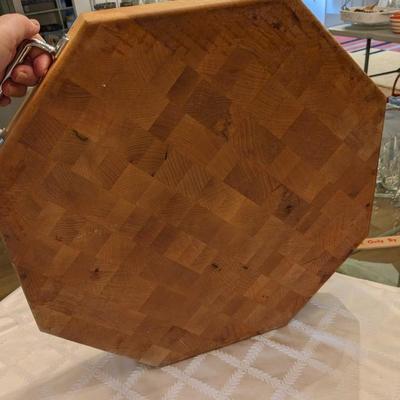 John Boos Ming Tsai Octagon Metal Handled Cutting Board