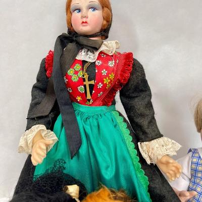 Mixed Doll & Accessories lot