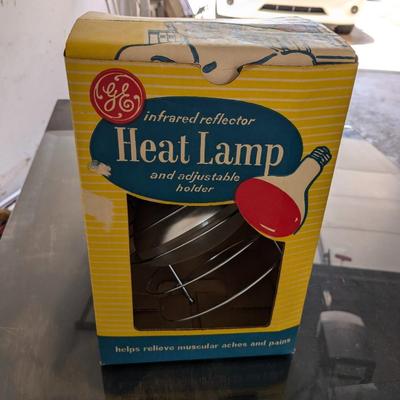 Vintage GE Infrared Reflector Heat Lamp And Adjustable Holder
