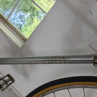 Vintage Fuji Monterey Bike, "Monona Village Pedaler"