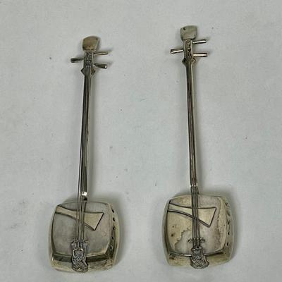 2 pc set of Vintage Japanese Sterling Silver Silvercraft Guitar Salt & Pepper Shakers