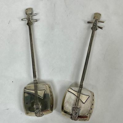 2 pc set of Vintage Japanese Sterling Silver Silvercraft Guitar Salt & Pepper Shakers