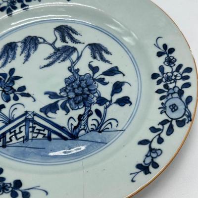 Chinese Vintage Blue and White Porcelain Export Plate-restored