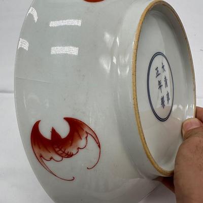 Chinese Vintage Porcelain Famille Vert Flower Plate with Six Characters Mark