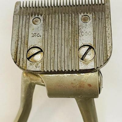 Vintage 1940's Oster Model 110 Hair Clippers with Original Box
