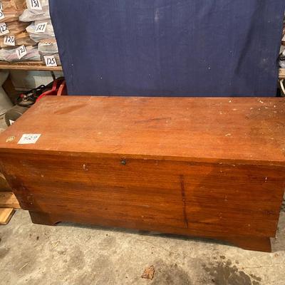 Vintage Lane Cedar Chest