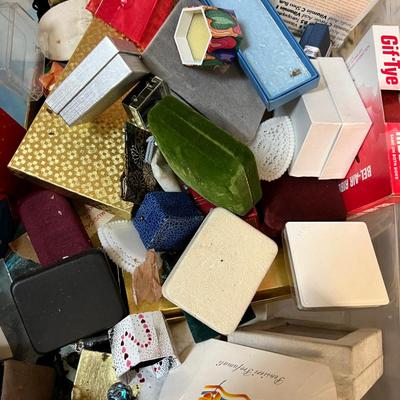 Industrial paper lot
