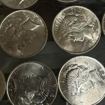 Lot of 4 Peace dollars U S coin 1$ silver