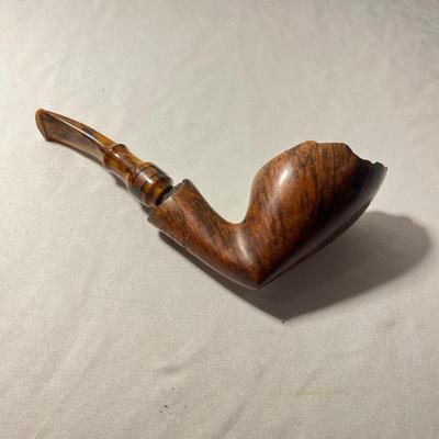 Ben Wade Pipes (LR-MG)
