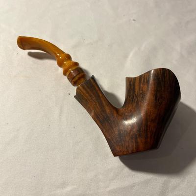 Ben Wade Pipes (LR-MG)