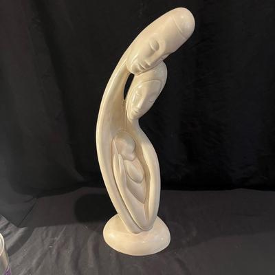 MCM Boho Young Family Sculpture (LR-MG)