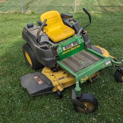 John Deere z425 zero turn