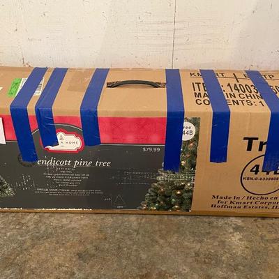 4.5’ Christmas Tree
