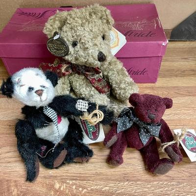 120 GROUP OF 3 DESIGNER TEDDY BEARS COTTAGE COLLECTABLES MARY MEYERS
