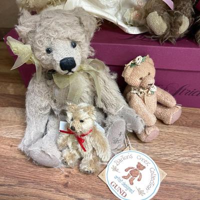 121 GROUP OF 5 DESIGNER PLUSH BEARS