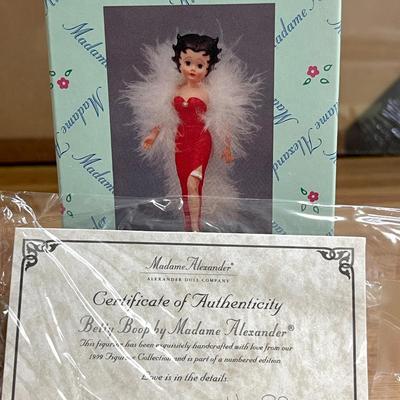 124 MADAME ALEXANDER RESIN FIGURE BETTY BOOP ORIGINAL BOX