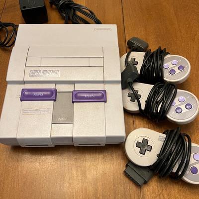 Super Nintendo Game Console Lot