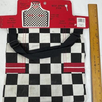 Grumpy Old Man Apron black white red check by Blue Q Aprons NWT