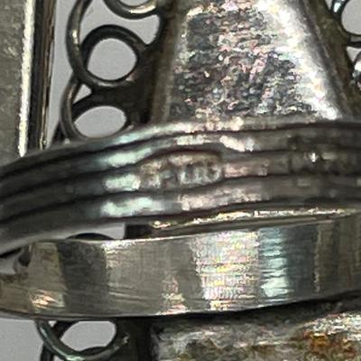 Amber-Colored Stone on 375 9k Gold Ring