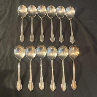 Rogers Brothers Remembrance Pattern Silver Plate Flatware Set (LR-MG)