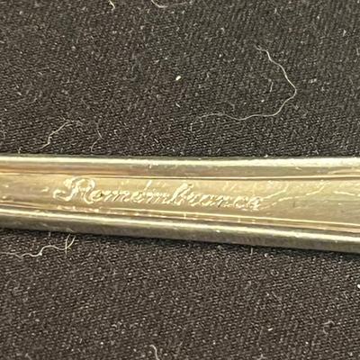 Rogers Brothers Remembrance Pattern Silver Plate Flatware Set (LR-MG)