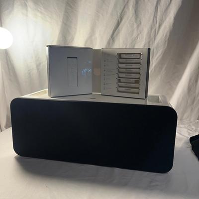 Apple IPod HiFi Dock Speaker (D-MG)