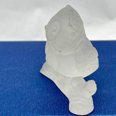 Frosted Lead Crystal Glass Miniature Owl