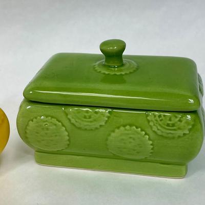 Pair of Ceramic Lidded Trinket Boxes Yellow Green