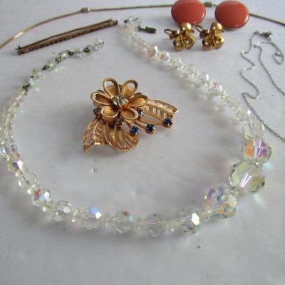 Lot of Vintage Jewelry, Mixed Ages