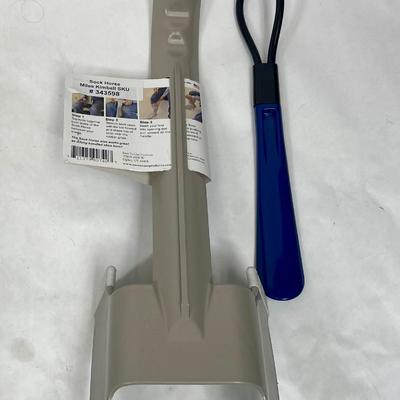 (2) Socks & Shoes Tools