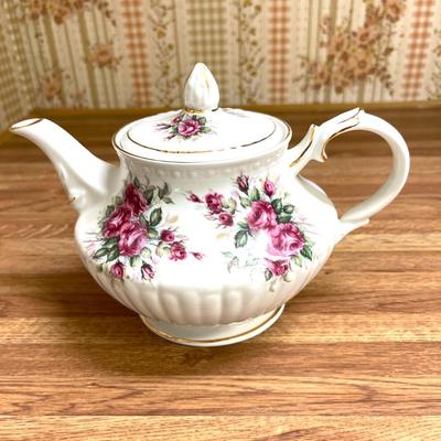 130 VINTAGE CROWN DORSET ENGLISH STAFFORDSHIRE FINE CERAMICS TEA POT