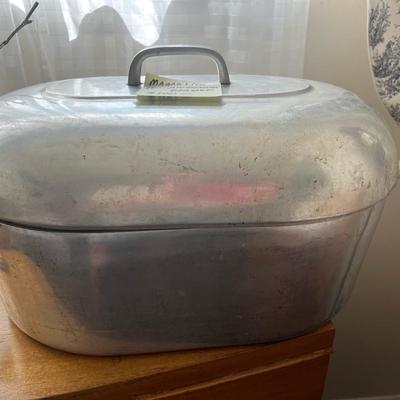Magnalite 18” Aluminum Roaster