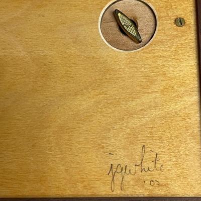 142 VINTAGE HANDMADE SIGNED RECTANGLE INLAY WOOD JEWELRY/MUSIC BOX J G WHITE