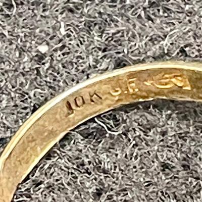 Jewelry Lot: (2) 10k Gold Fill Rings, (1) 12k Gold Charm, (1) Gold-tone Heart Charm