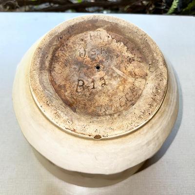 148 MID CENTURY MODERN PLANTER GAINEY CERAMICS LA VERNE CA LOTUS