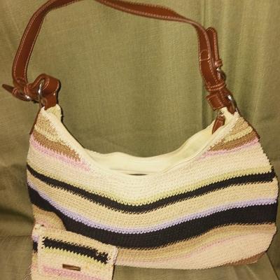 LADIES BOOTS AND SHOES PLUS WORTHINGTON PURSE