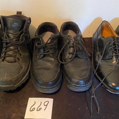 Size 8.5 Men’s Shoes