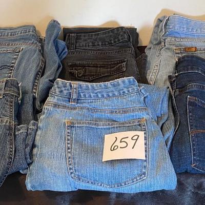 Women’s Size 8 Jeans