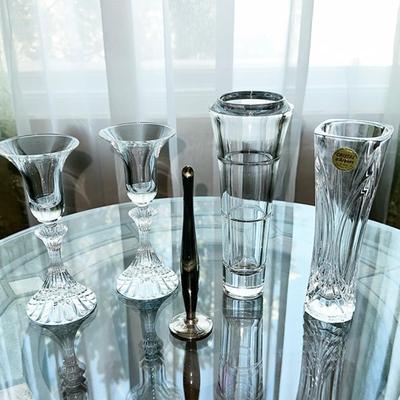 164 LOT BUD VASES & CRYSTAL CANDLE HOLDERS 5PCS