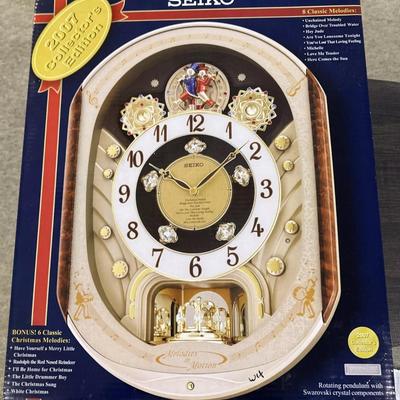Seiko Melodies in Motion 2007 Collectors Edition Swarovski Crystal Clock NEW