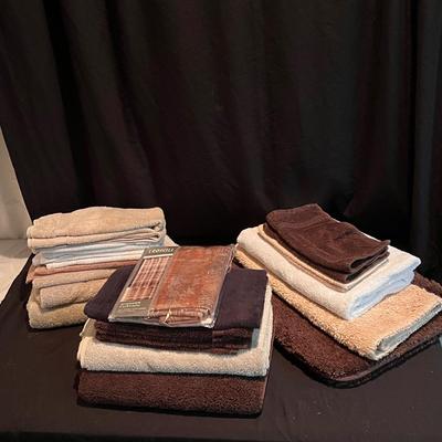 Bathroom Linens and Other Decor (LC-DZ)