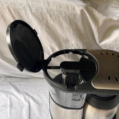 Bonavita Coffee Brewer and Grinder (G-DZ)