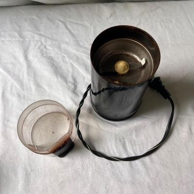 Bonavita Coffee Brewer and Grinder (G-DZ)