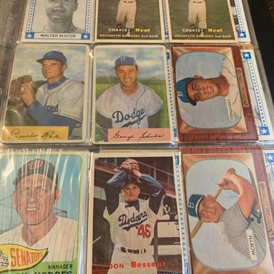 Ultimate Gil Hodges Vintage Baseball Card Collection