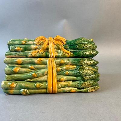 1212 Majolica Asparagus Covered Dish with Vase