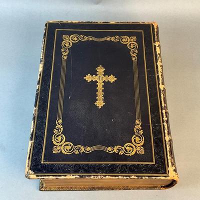 1217 Large 1844 Antique Pictorial Family Bible