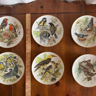 Set of 6 WWF bird plates circa 1985, 1986