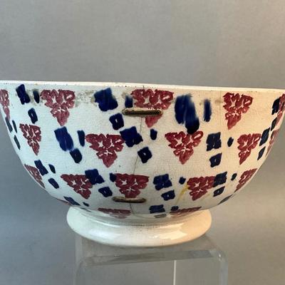 1220 Antique Spongeware Bowl ( with staple repair)