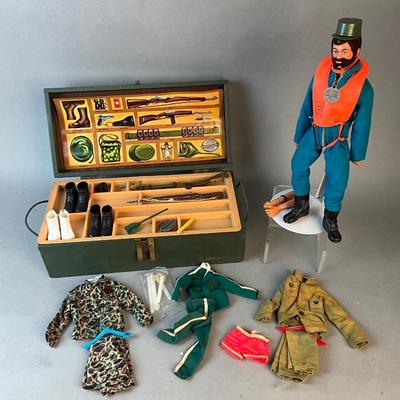 1237 Vintage 1975 GI JOE Doll with Accessories and Case